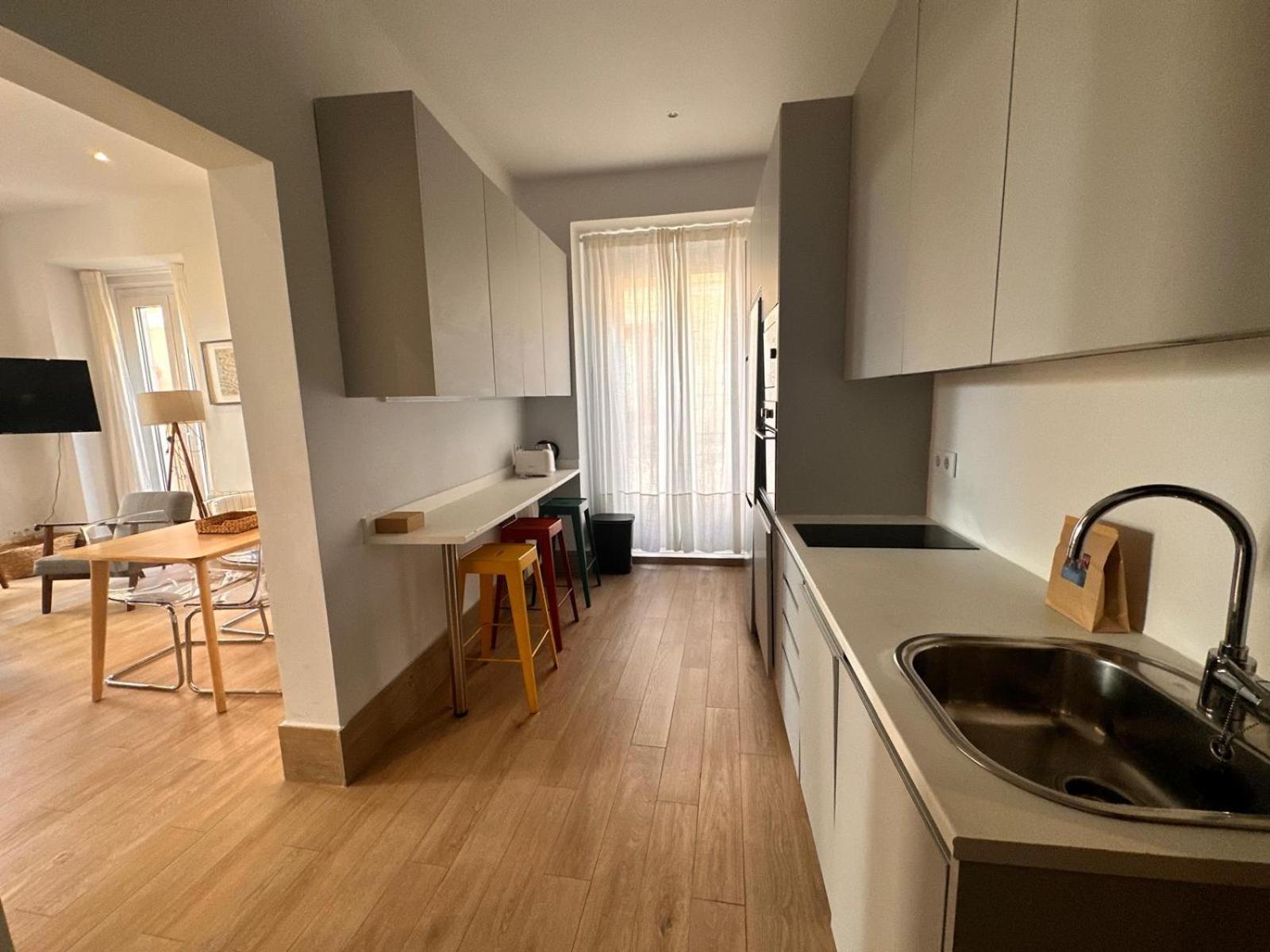 Amazing 3Bd 3Bth With 9 Balconies By Madrid4You Apartments Dış mekan fotoğraf