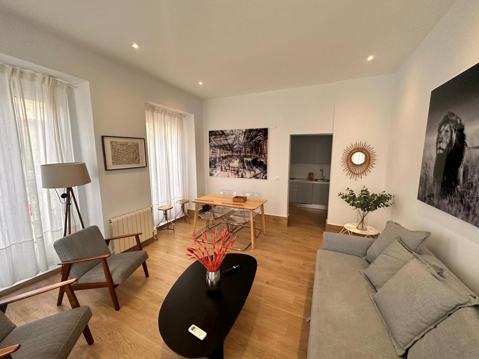Amazing 3Bd 3Bth With 9 Balconies By Madrid4You Apartments Dış mekan fotoğraf