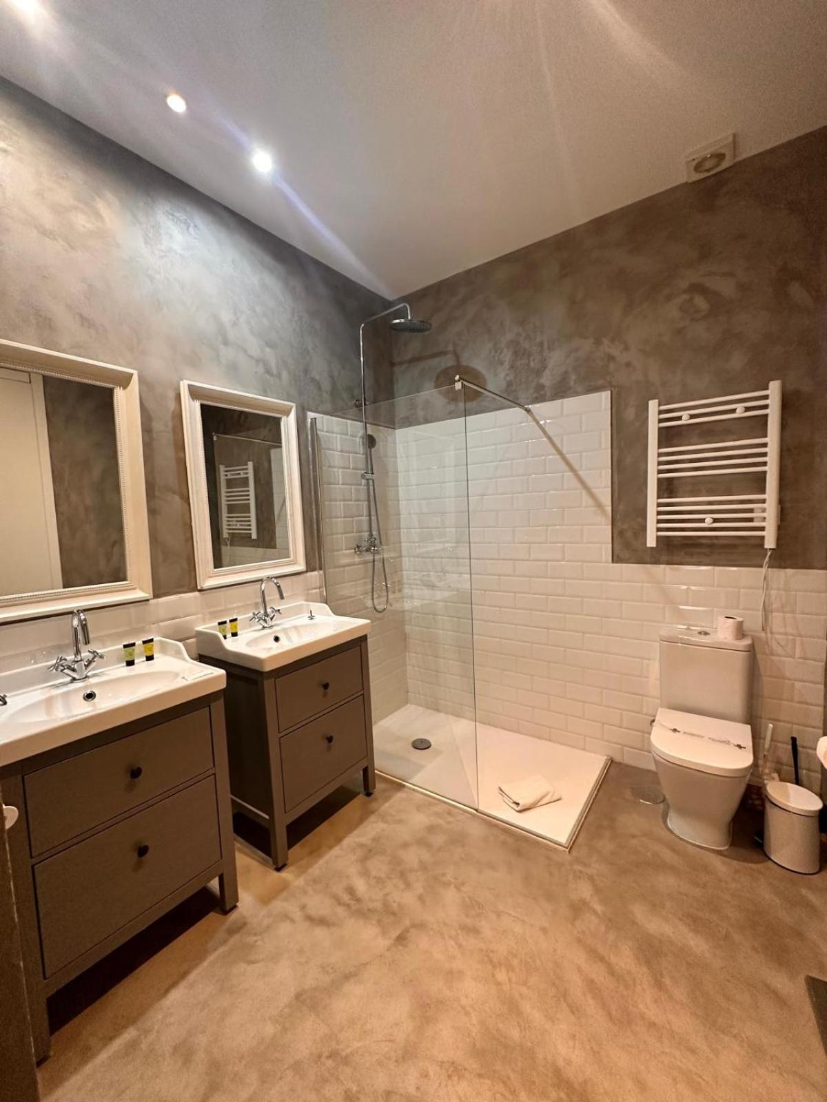 Amazing 3Bd 3Bth With 9 Balconies By Madrid4You Apartments Dış mekan fotoğraf